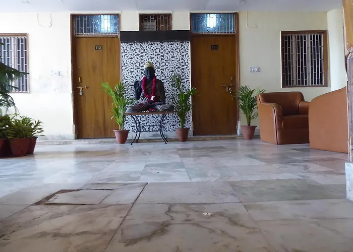 Saniya Palace