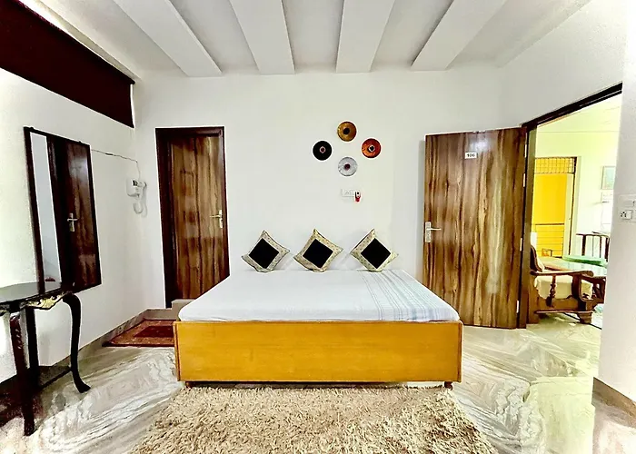 Alibaba'S Indiana Homestay